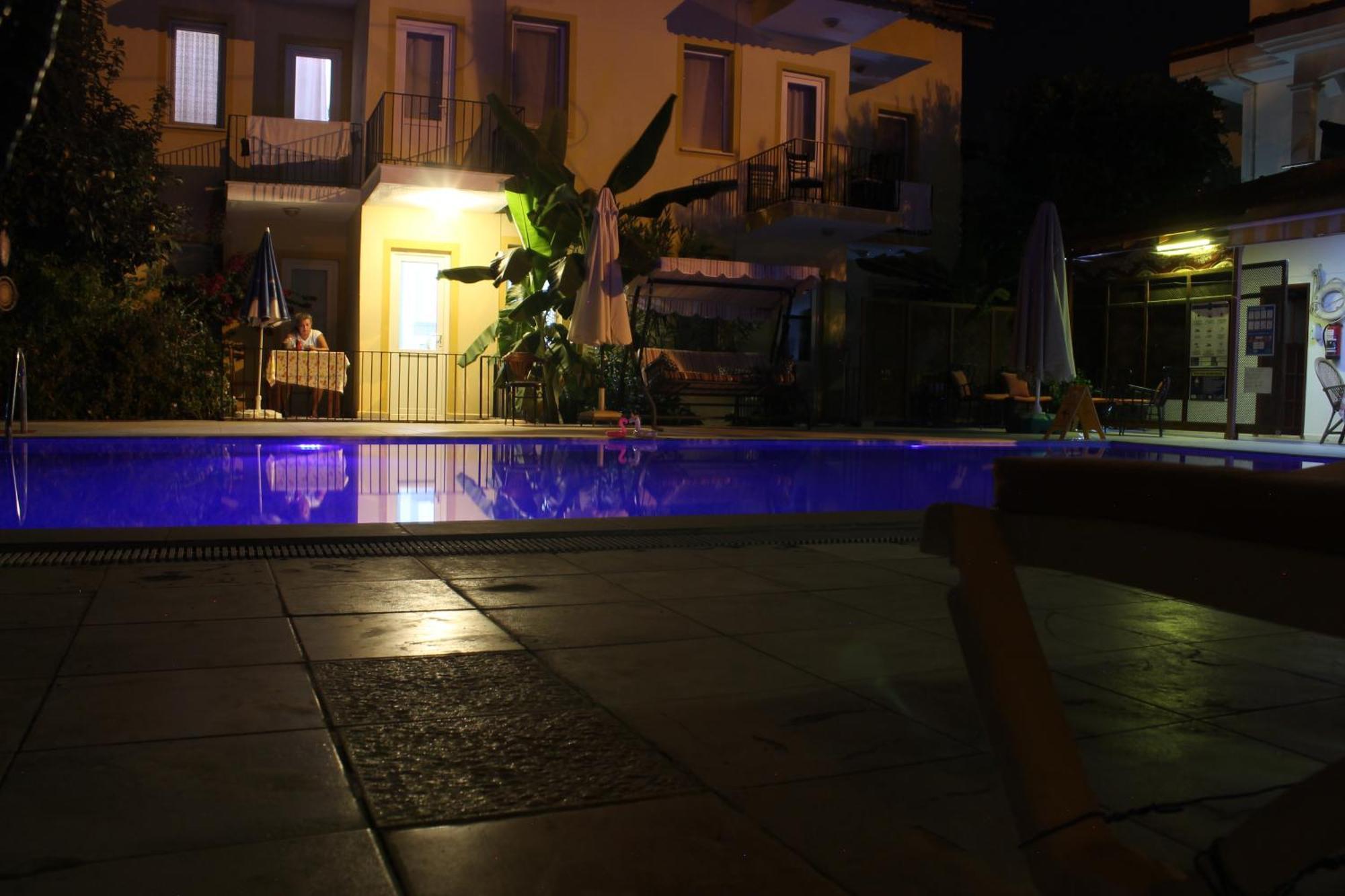 Sarihan Apart Otel オルデニズ エクステリア 写真